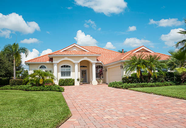 Best Driveway Paver Repair  in East Farmingdale, NY